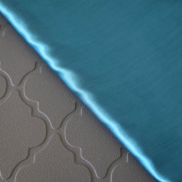 Teal Polyester Table Cloth - Picture 5 of 15